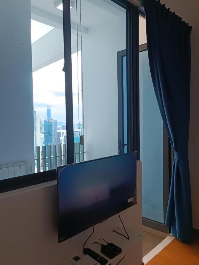 Lx 39A Balcony Klcc View 1 Bedroom Infinity Pool Kuala Lumpur Esterno foto